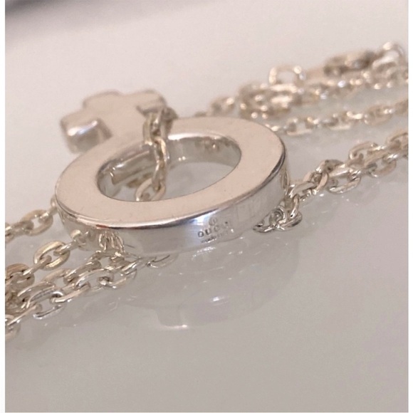 GUCCI Female Symbol Pendant Charm 925 Sterling Silver RARE - Picture 4 of 9